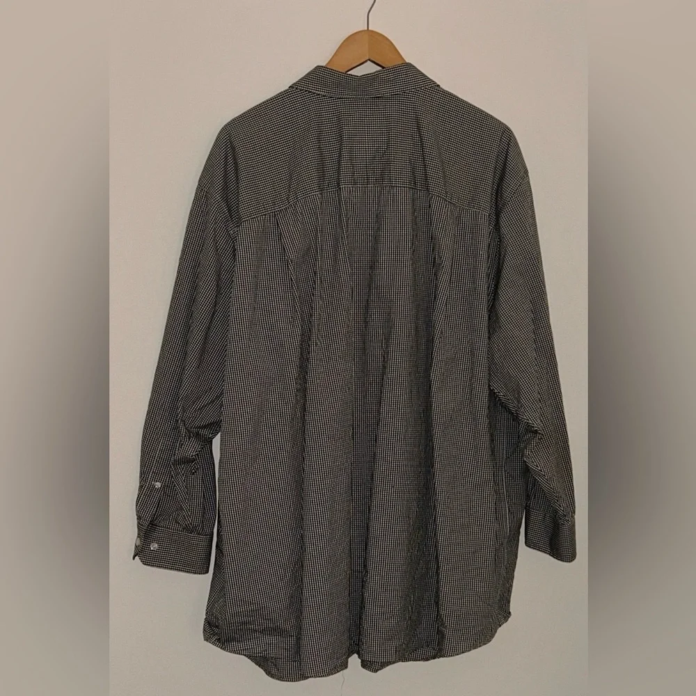 CM Gold Series Men's Black Checkered Casual Button Down Shirt - Picture 3 of 8